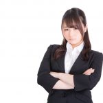 旅行代理店で先輩に嫌われ存在まで無視された経験談
